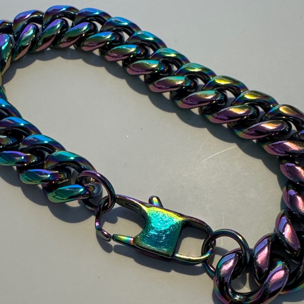REBL Chunky Multicolor Chain Bracelet - Picture 4 of 5